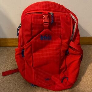 REI Co-op Tarn 12 Little Kids Toddlers Backpack Red